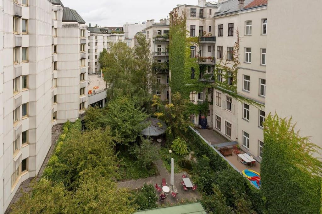 Amazing Terrace, Close To Viennas Biggest Shopping Street 외부 사진