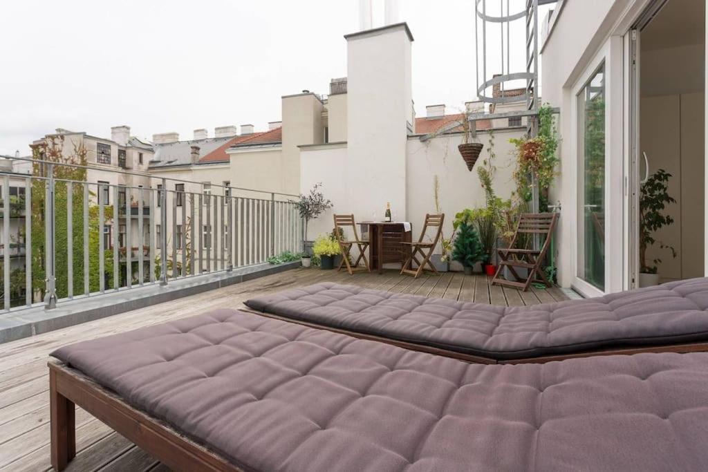 Amazing Terrace, Close To Viennas Biggest Shopping Street 외부 사진